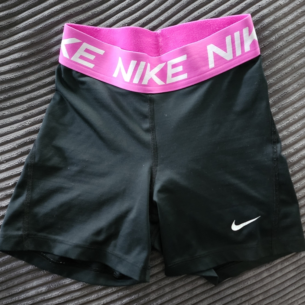 Women's Nike Pro - Size XS